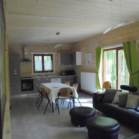 Gite Le Sous-Bois Cerfontaine Eksteriør bilde