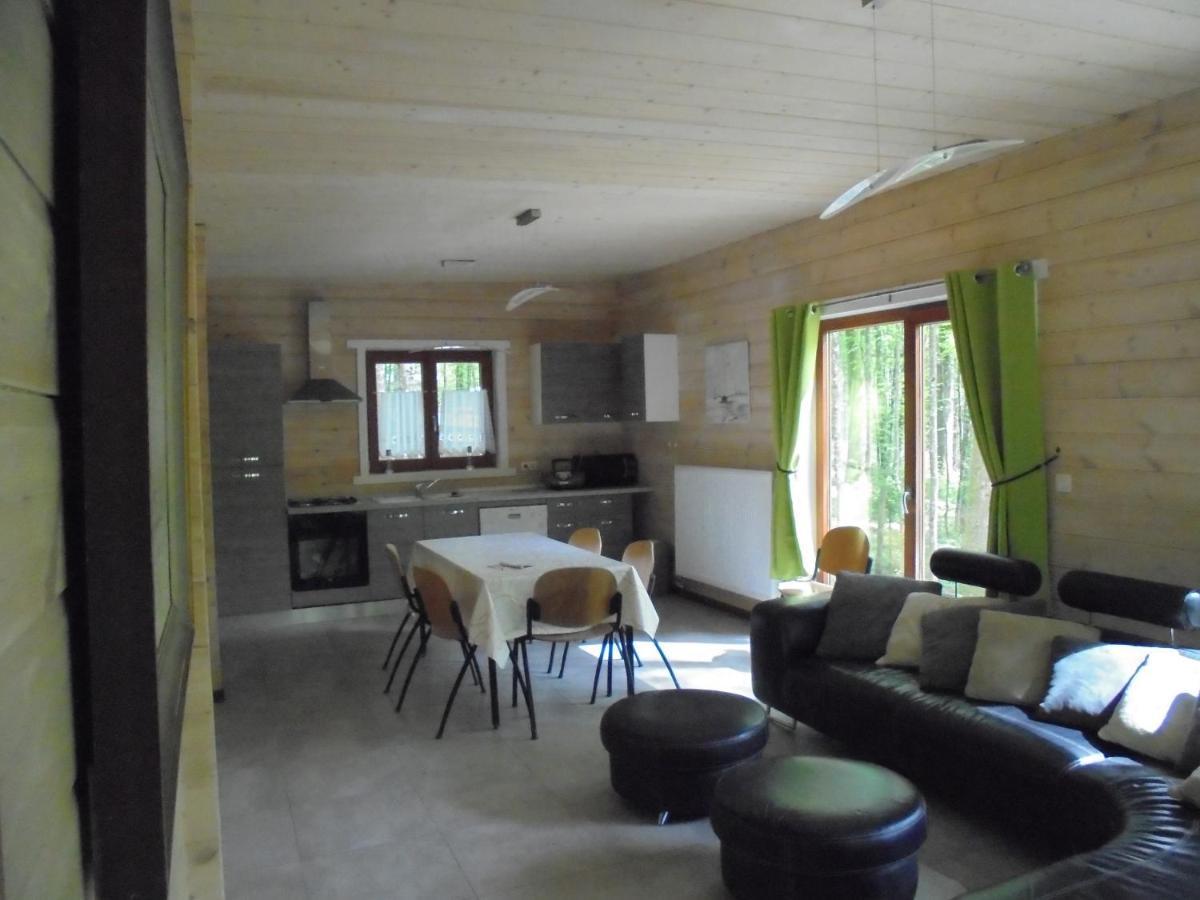 Gite Le Sous-Bois Cerfontaine Eksteriør bilde